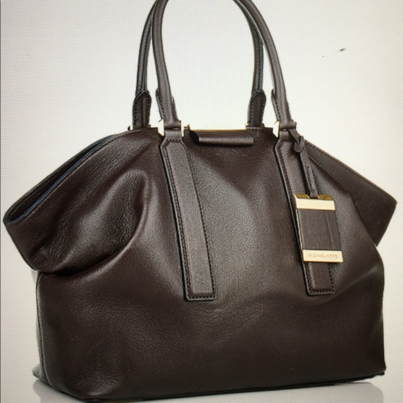 ⭐️NWT !! Michael Kors Collection Lexi Satchel !!⭐️ - Picture 4 of 8